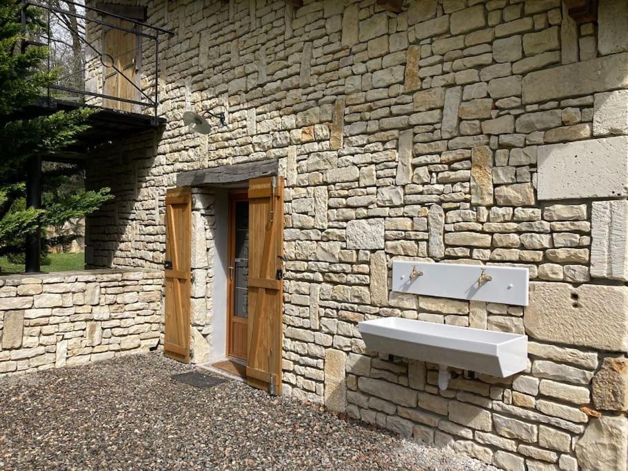 Charmant Petit Dortoir 3 Places Chazelles  Exterior photo